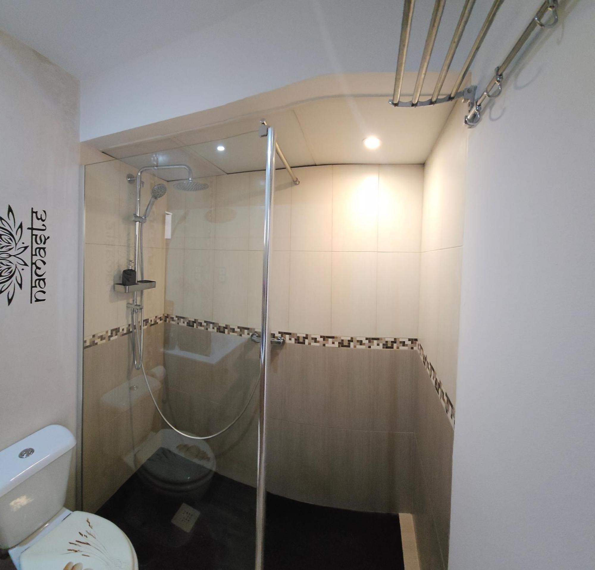Namaste Modern Elegance City Center Apartment By Namaste Elite Τορρεμολίνος Εξωτερικό φωτογραφία