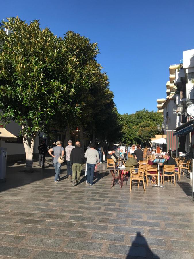 Namaste Modern Elegance City Center Apartment By Namaste Elite Τορρεμολίνος Εξωτερικό φωτογραφία